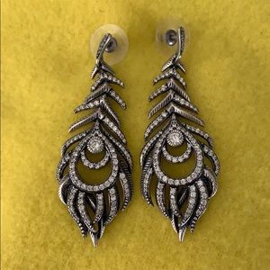 Retired Kendra Scott feather earrings